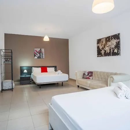 Primrose * Costa Adeje (Tenerife)