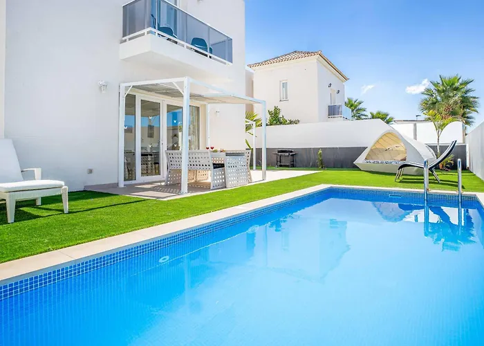 Вілла Primrose *